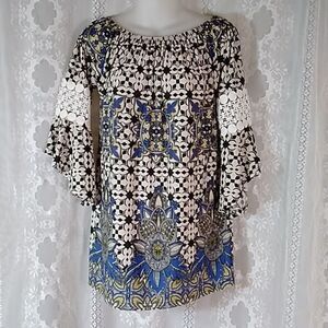 Win Win Pinwheel  Women's Blouses Size S-M